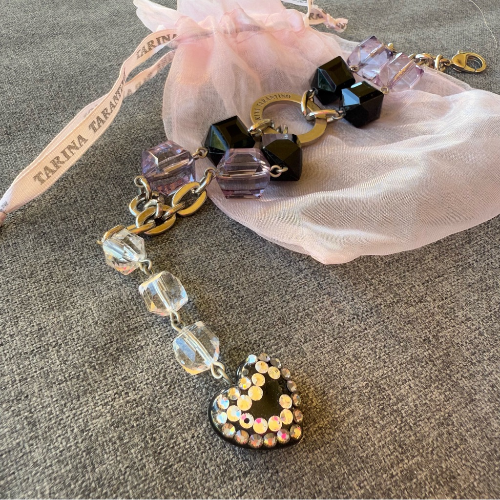 Rare Auth Tarina Tarintino Sport Lucite-Black Swarovski Heart Charm Bracelet 52$